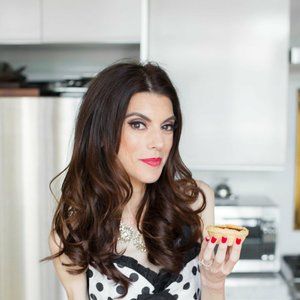 Meet your Posher, Christine